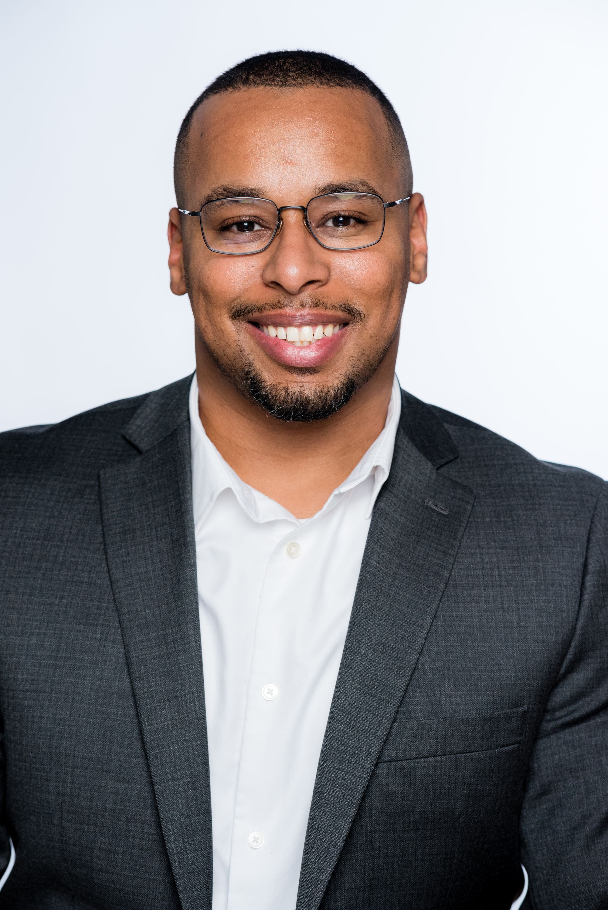 Founder of Siam Consulting, commercial real estate advisor in Chicago