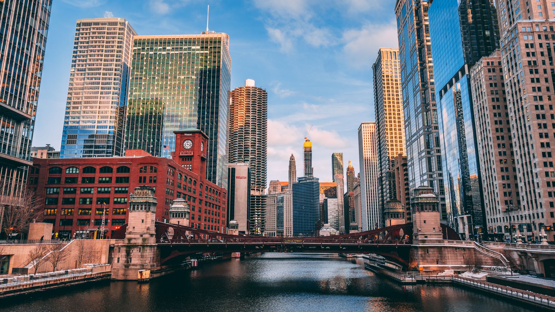 Aerial view of the Chicago skyline